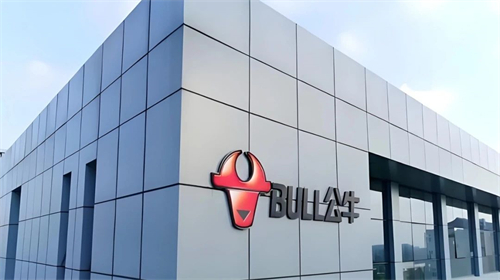 公牛集团是怎么用“小步外勤”管理千人团队，提升千人效率，突破千亿市值的？