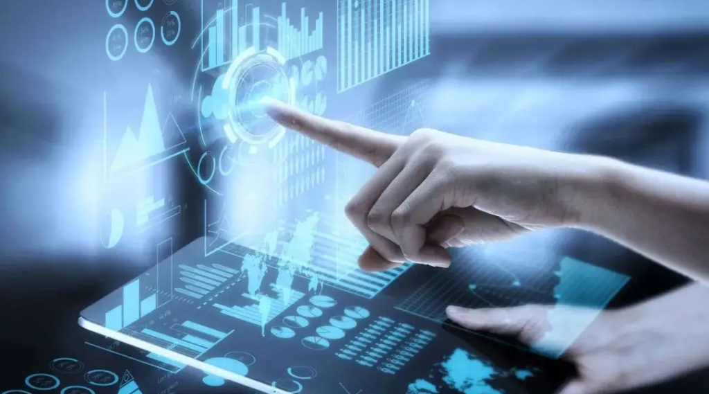 外勤软件免费版能用吗？与付费版的隐性差距分析