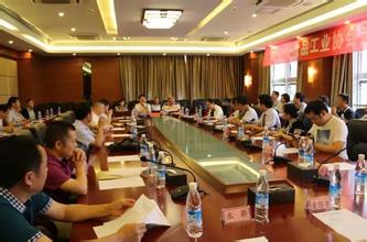 小步外勤CEO杨小锋：管理执行力是大市场